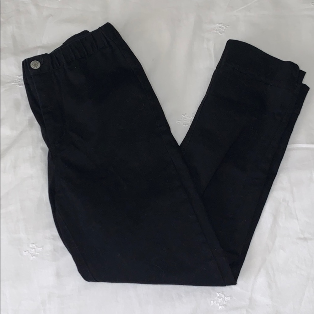 Black cropped pants